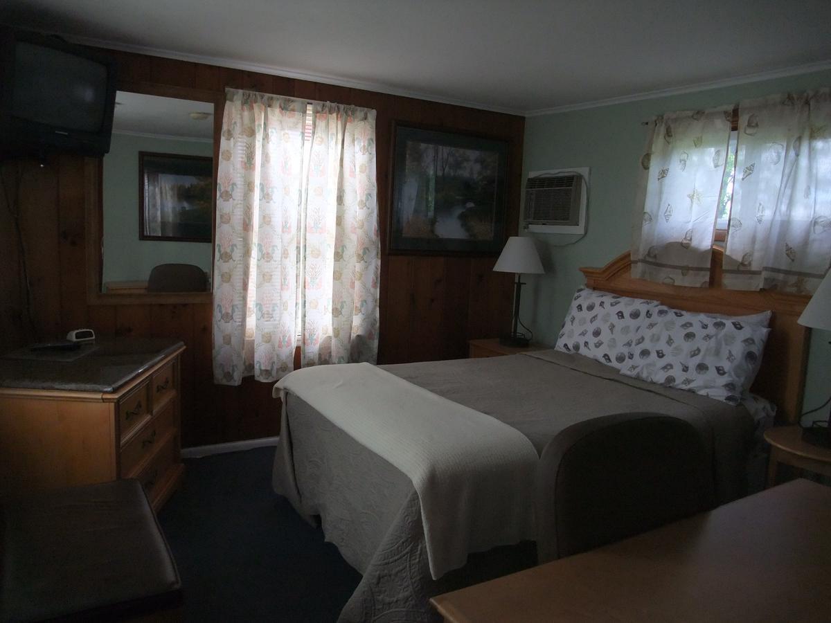 Hills Motor Court & Marina Motel Alexandria Bay Dış mekan fotoğraf