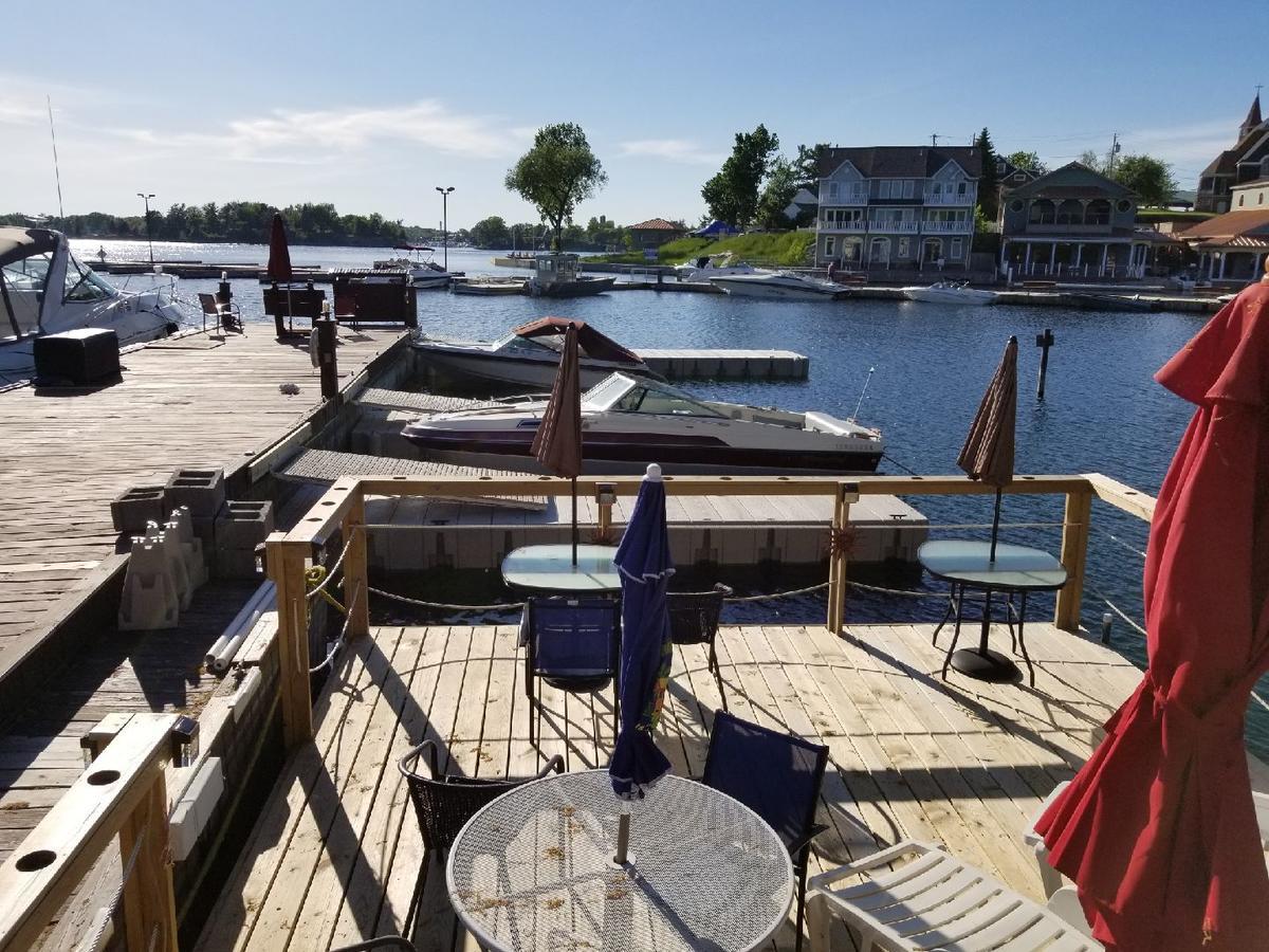 Hills Motor Court & Marina Motel Alexandria Bay Dış mekan fotoğraf