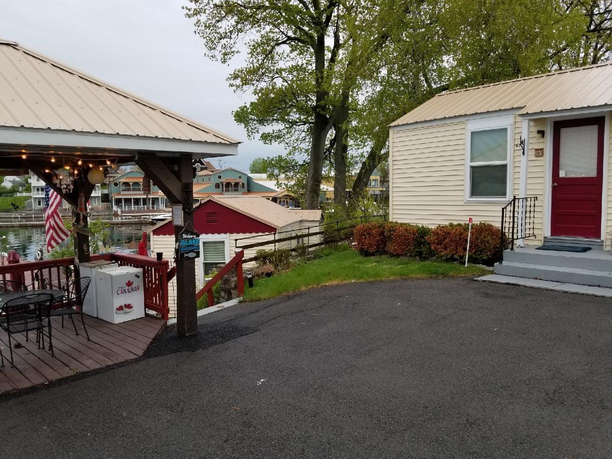 Hills Motor Court & Marina Motel Alexandria Bay Dış mekan fotoğraf